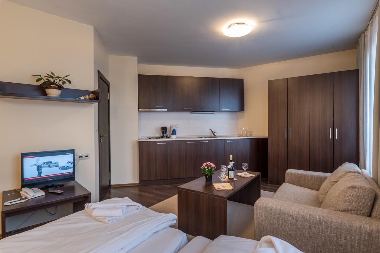 Aparthotel Aspen Bansko Exteriör bild